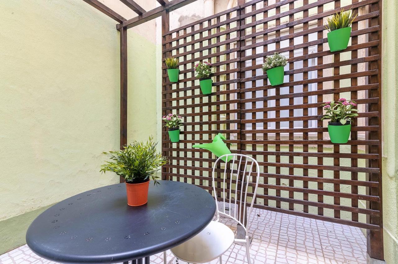 ליסבון Alm- Spacious. Sunny. Patio. Quiet Area. Fast Wifi מראה חיצוני תמונה