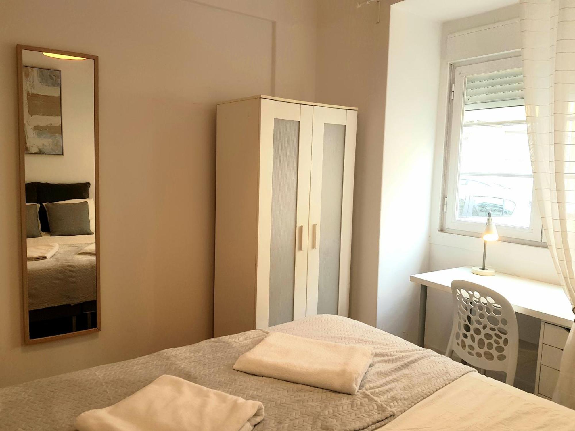 ליסבון Alm- Spacious. Sunny. Patio. Quiet Area. Fast Wifi מראה חיצוני תמונה